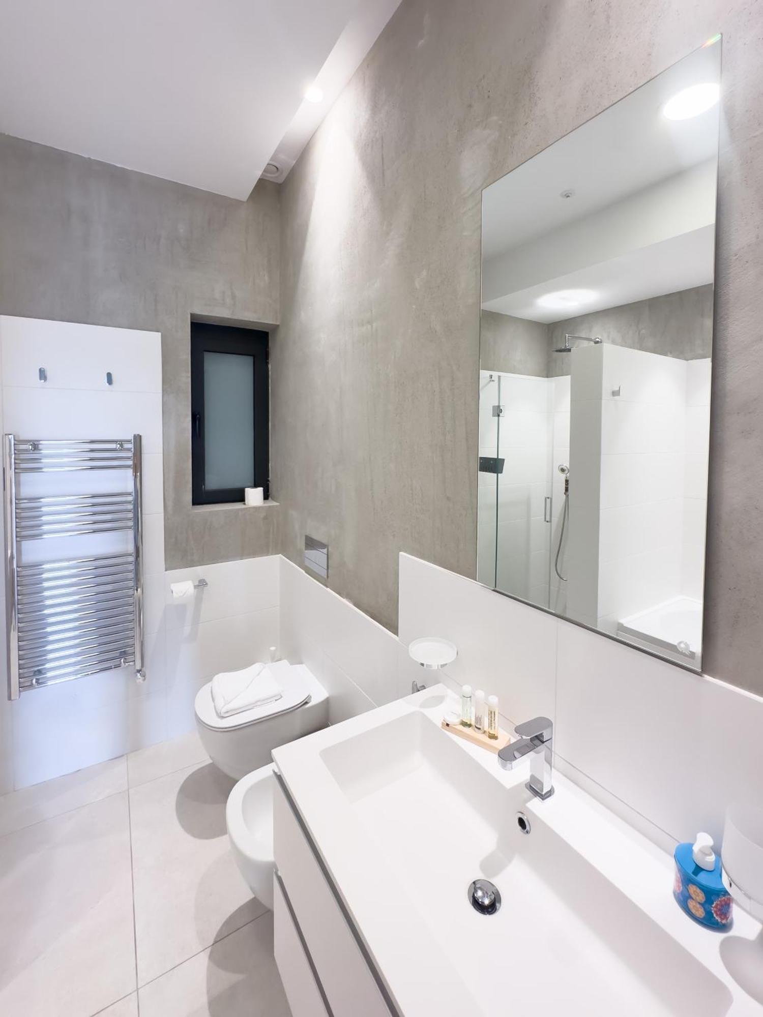 Modern Apartment In The Center Of St Julians By Arcobnb Saint Julian's Exterior photo